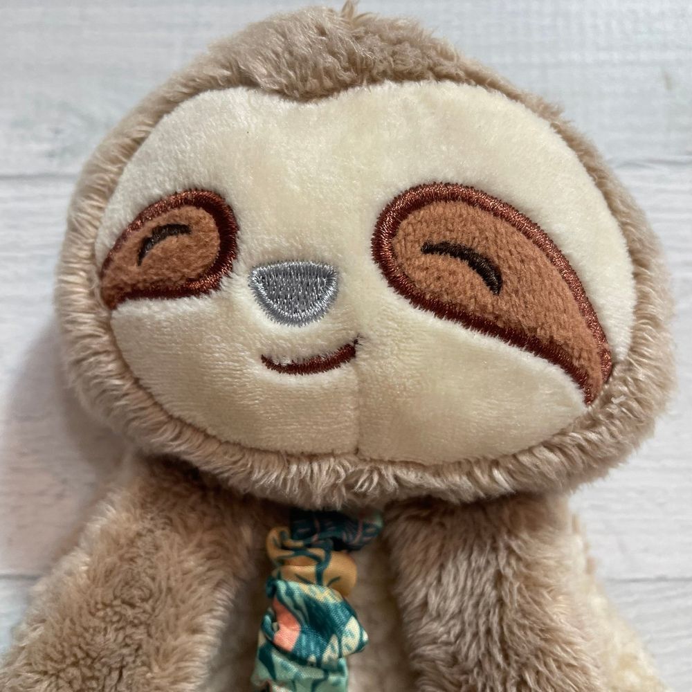 Itzy Ritzy‎ Sloth Lovey Including Teether - Picture 3 of 6